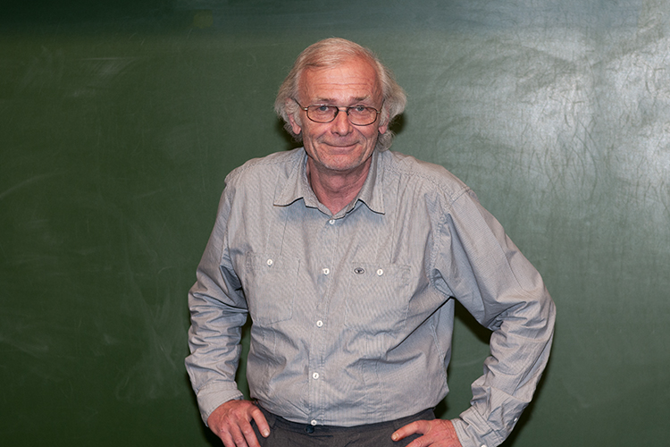 Algebra and geometry: conference on the occasion of V.S. Kulikov 70th
birthday